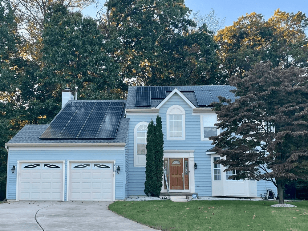This home in Blackwood, NJ installed a 13.08 kW solar system on their home.